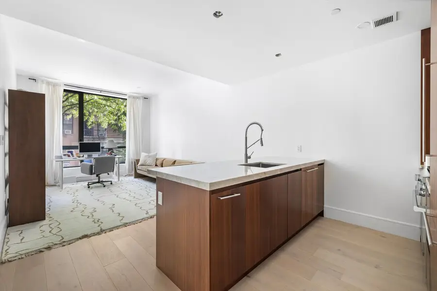 244 E 52nd Street #2A, Manhattan, NY 10022 - #2