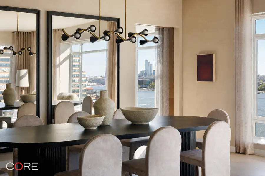 555 W 22nd Street #20A, Manhattan, NY 10011 - #2