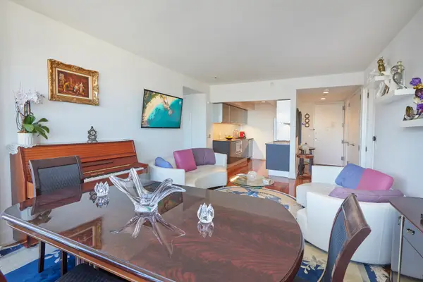 350 W 42nd Street #48C, Manhattan, NY 10036