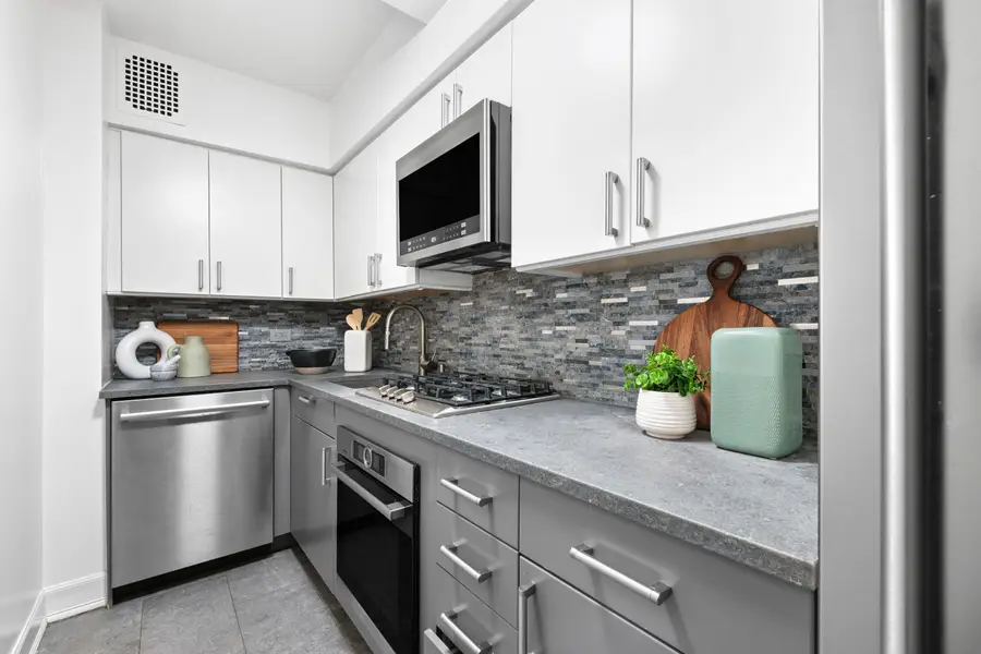 305 E 72nd Street #3DS, Manhattan, NY 10021 - #2