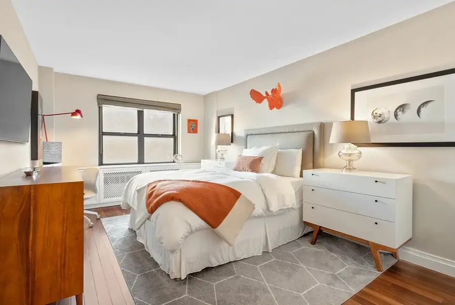 240 E 76th Street #6V, Manhattan, NY 10021 - #3