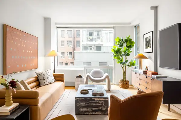 425 E 13th Street #2B, Manhattan, NY 10009