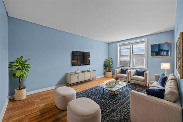221 Mcdonald Avenue #6R, Brooklyn, NY 11218