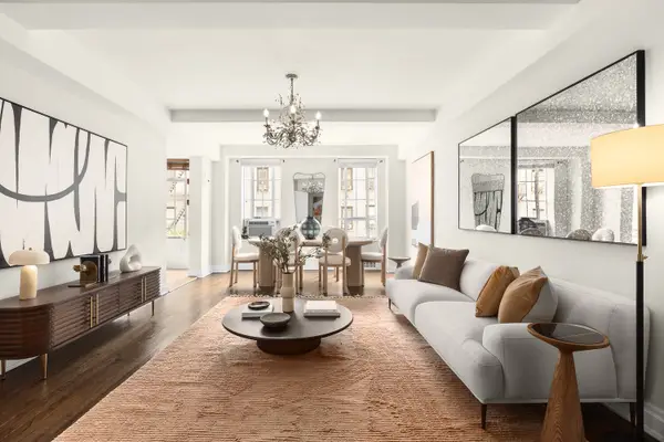 353 W 56th Street #4J, Manhattan, NY 10019