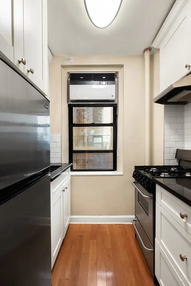 226 E 12th Street #2G, Manhattan, NY 10003 - #2