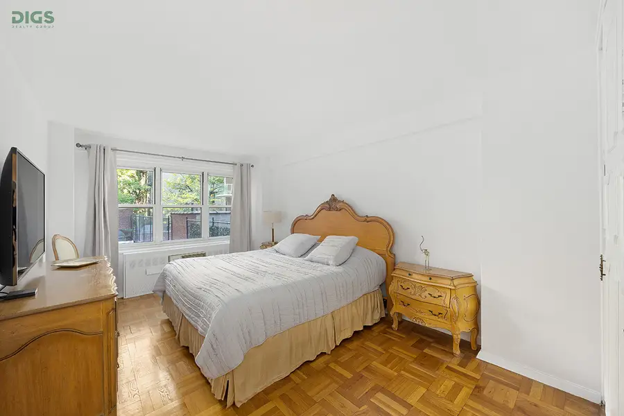 251 E 51st Street #3B, Manhattan, NY 10022 - #3