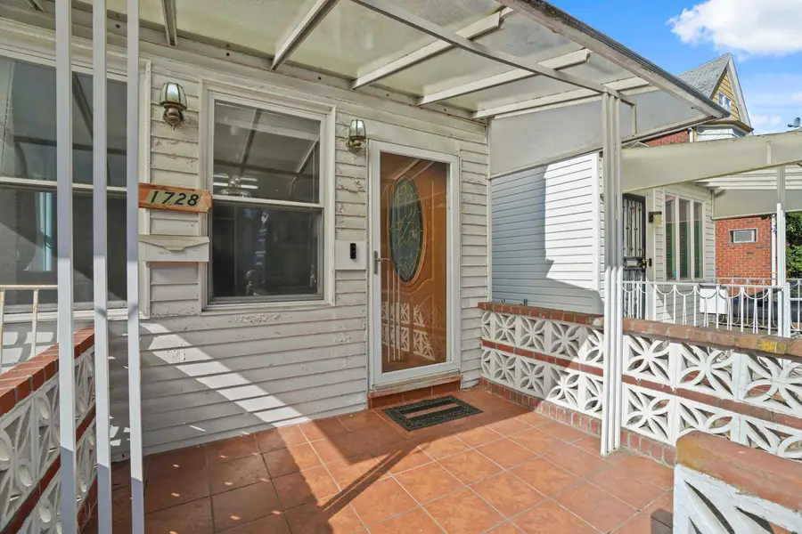 1728 W 2nd Street, Brooklyn, NY 11223 - #2