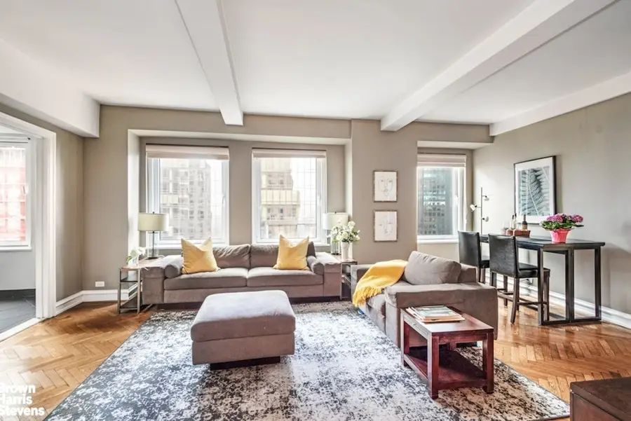 160 Central Park S #3011, Manhattan, NY 10019 - #3