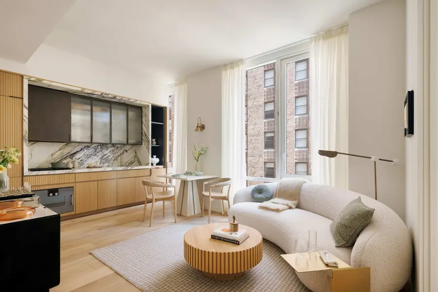 135 E 47th Street #19C, Manhattan, NY 10017 - #2