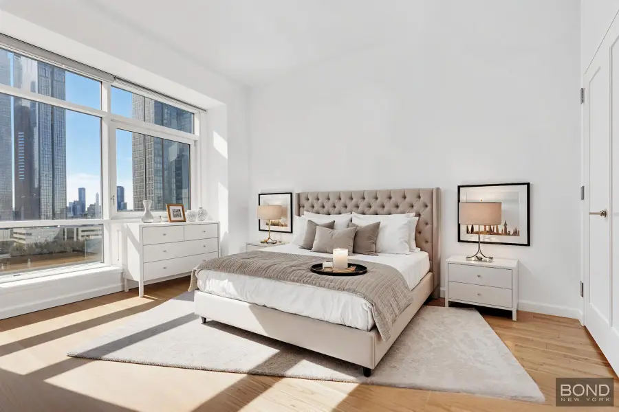 24-15 Queens Plaza N #10B, Queens, NY 11101 - #3