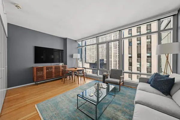 18 W 48th Street #22A, Manhattan, NY 10036