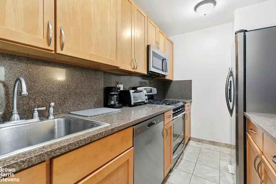 400 Central Park W #1M, Manhattan, NY 10025 - #3