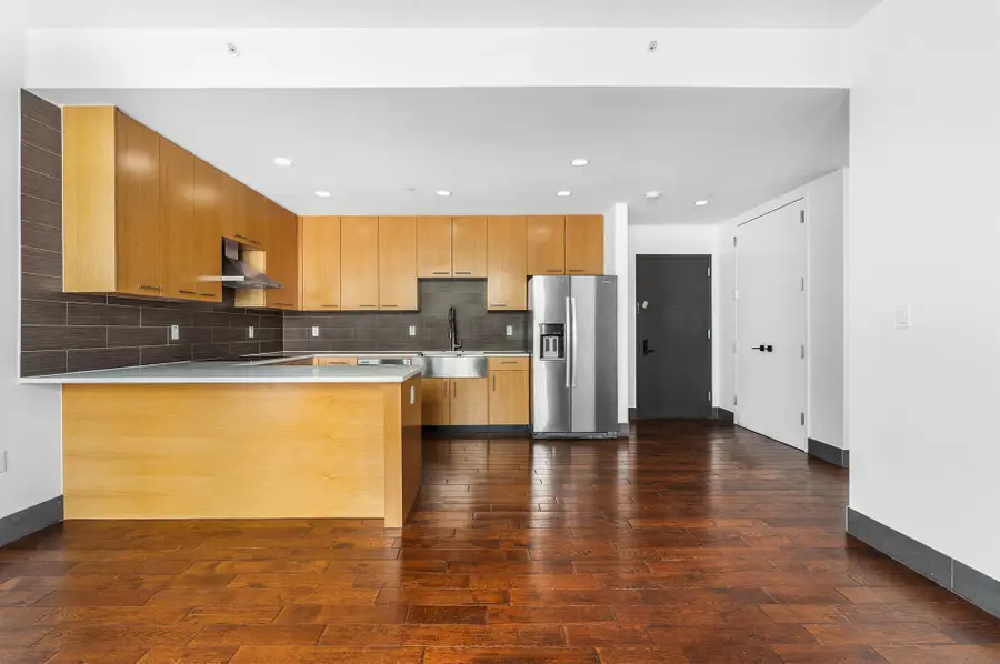 42-60 Crescent Street #5-A, Queens, NY 11101 - #3