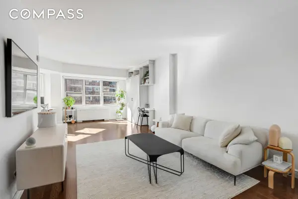 305 E 24th Street #PHL, Manhattan, NY 10010