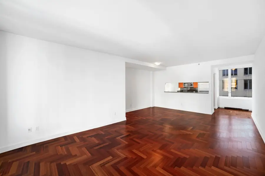 220 Riverside Boulevard #6-T, Manhattan, NY 10069 - #3