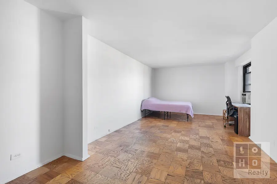 210 E Broadway #H1602, Manhattan, NY 10002 - #2