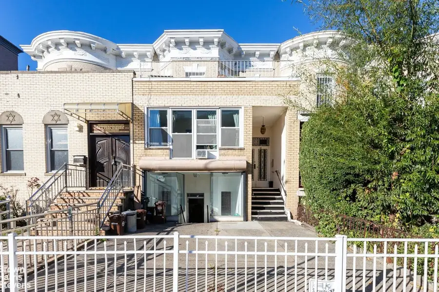 96 W End Avenue, Brooklyn, NY 11235 - #2