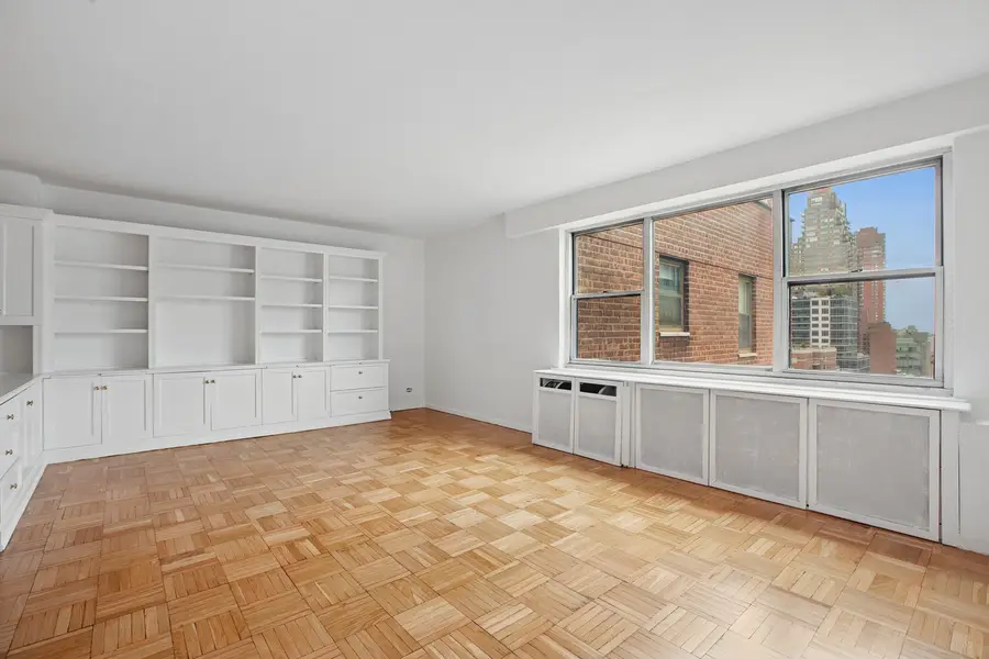 300 E 71st Street #19S, Manhattan, NY 10021 - #2