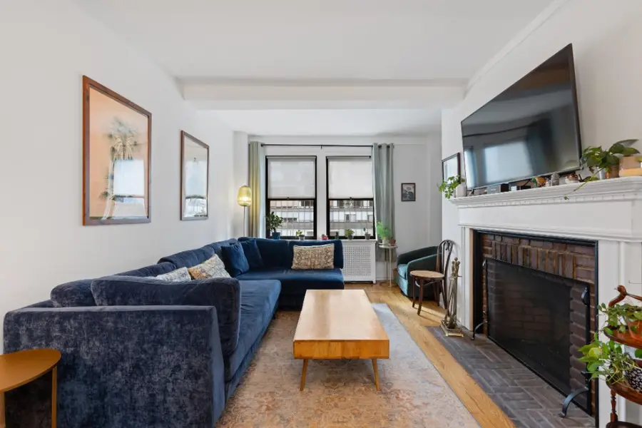10 Mitchell Place #9G, Manhattan, NY 10017 - #2