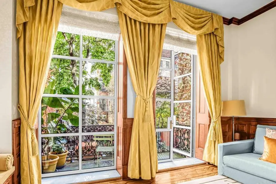 33 W 95th Street, Manhattan, NY 10025 - #2