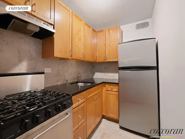 185 Hall Street #602, Brooklyn, NY 11205