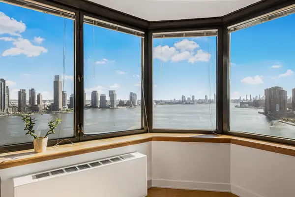 415 E 37th Street #23-D, Manhattan, NY 10016