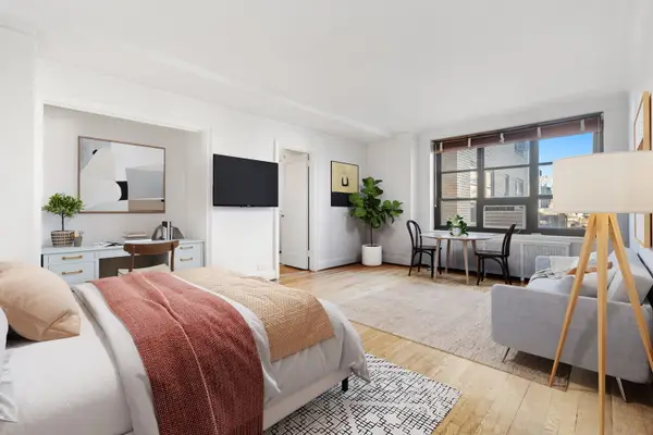 235 E 22nd Street #12R, Manhattan, NY 10010