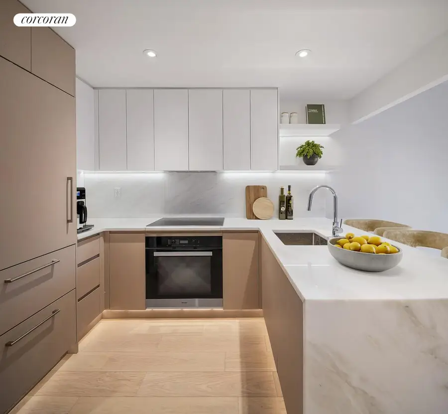 355 W 39th Street #2A, Manhattan, NY 10018 - #3