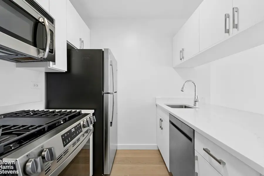 500 W 43rd Street #16H, Manhattan, NY 10036 - #3