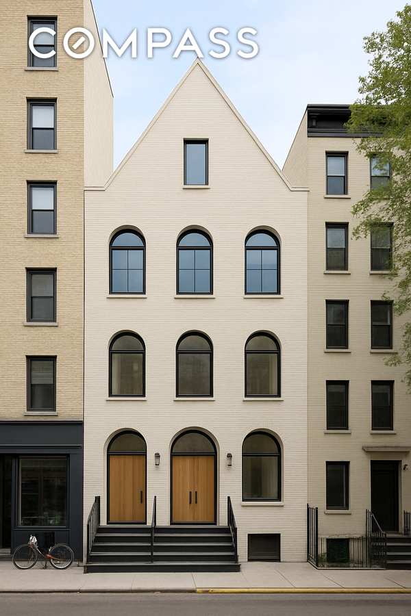 121 E 7th Street, Manhattan, NY 10009