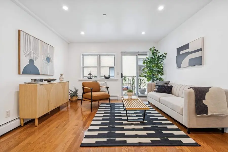 27-16 41st Avenue #3D, Queens, NY 11101 - #2