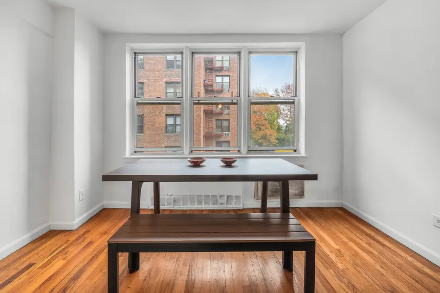415 Argyle Road #4W, Brooklyn, NY 11218 - #2