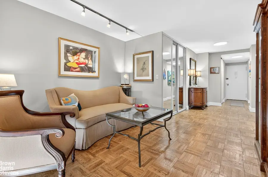 520 E 72nd Street #3F, Manhattan, NY 10021 - #3