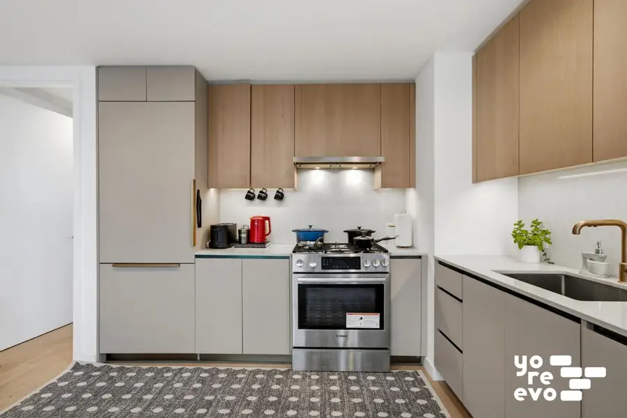 3 Court Square #4308, Queens, NY 11101 - #3