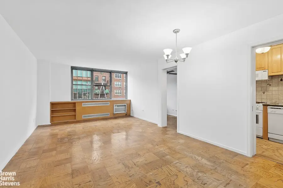 32 Gramercy Park S #5J, Manhattan, NY 10003 - #3