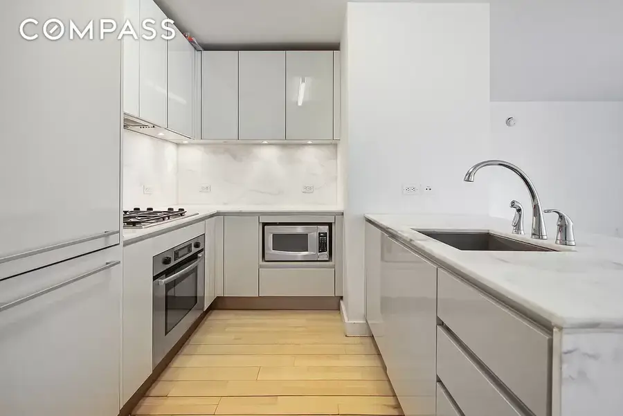 322 W 57th Street #38Q, Manhattan, NY 10019 - #3