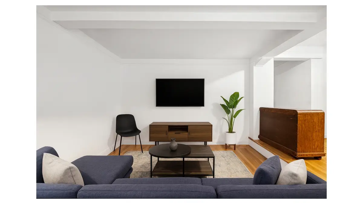 200 W 20th Street #701, Manhattan, NY 10011 - #1