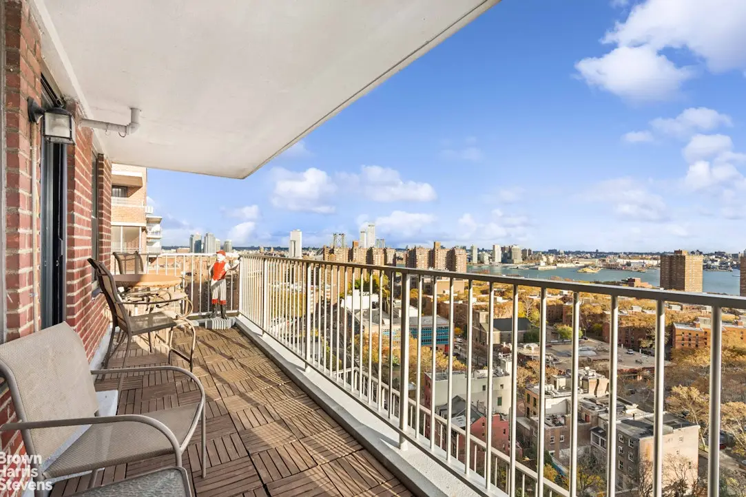 264 E Broadway #C1905, Manhattan, NY 10002 - #1