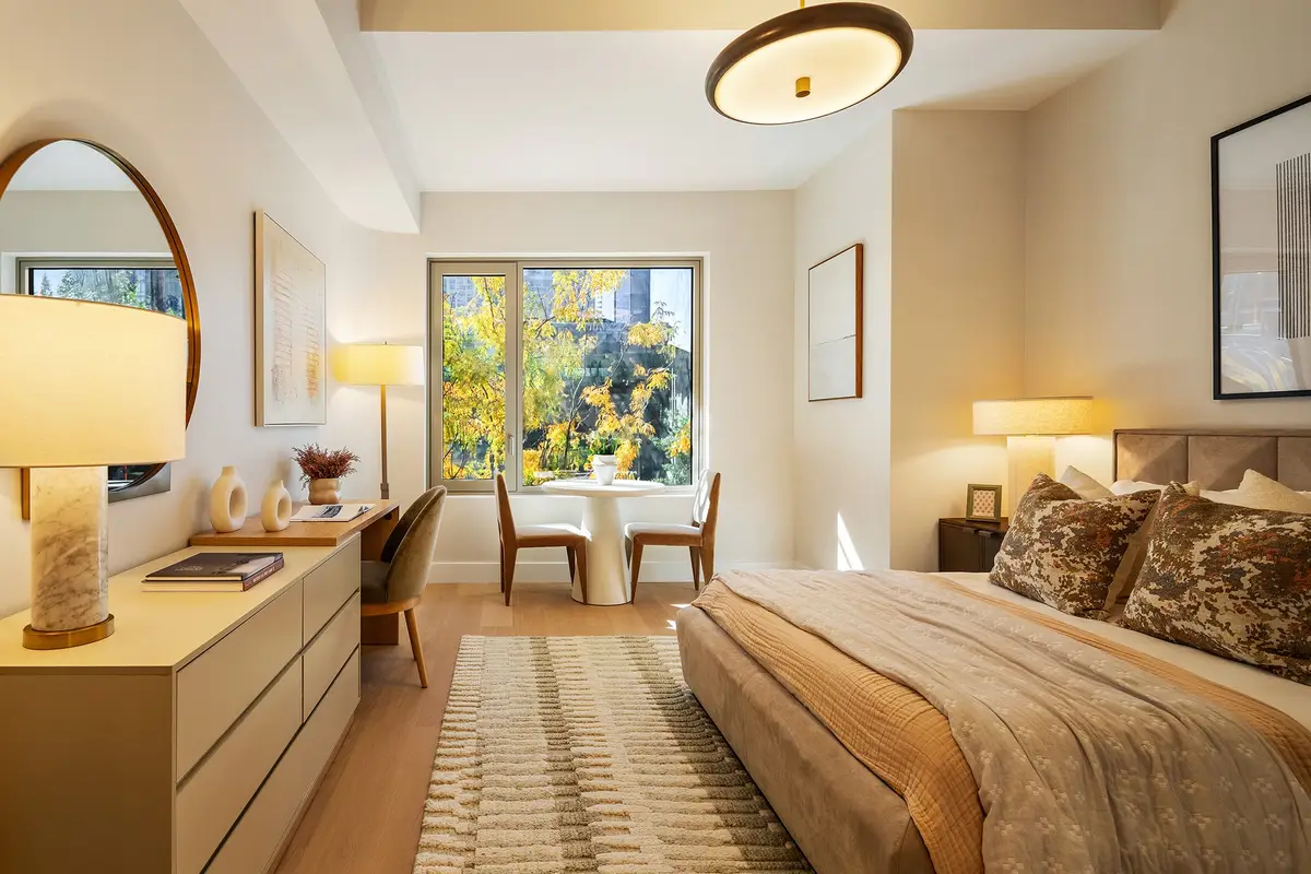 24-01 Queens Plaza N #203, Queens, NY 11101 - #1