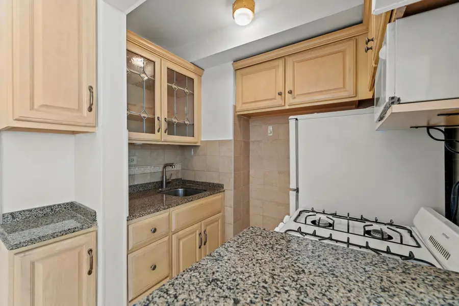 288 Lexington Avenue #3B, Manhattan, NY 10016 - #3