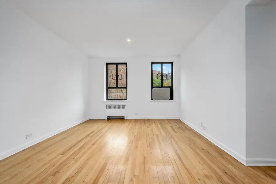 31 Nagle Avenue #3-H, Manhattan, NY 10040 - #3