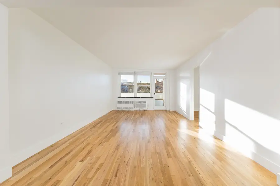 525 Ocean Parkway #5K, Brooklyn, NY 11218 - #2