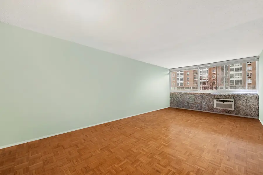 595 Main Street #815, Manhattan, NY 10044 - #3