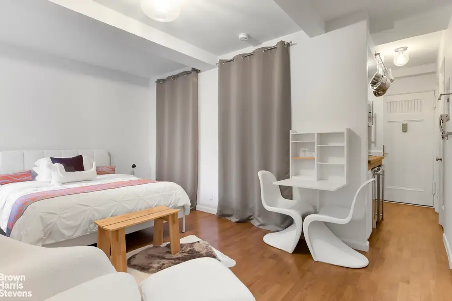 25 Tudor City Place #409, Manhattan, NY 10017 - #2