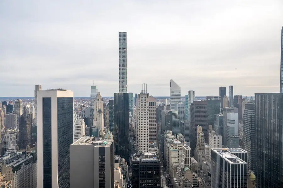 150 W 56th Street #6101, Manhattan, NY 10019 - #2