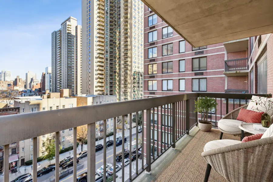 422 E 72nd Street #7E, Manhattan, NY 10021 - #2