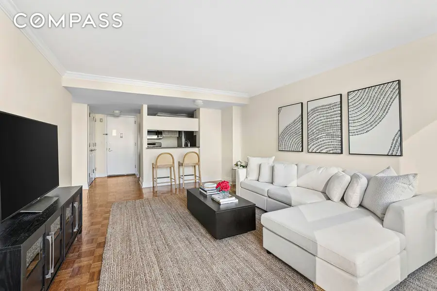 350 E 82nd Street #6H, Manhattan, NY 10028 - #2