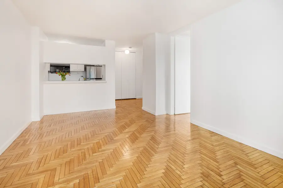 401 E 84th Street #5D, Manhattan, NY 10028 - #3