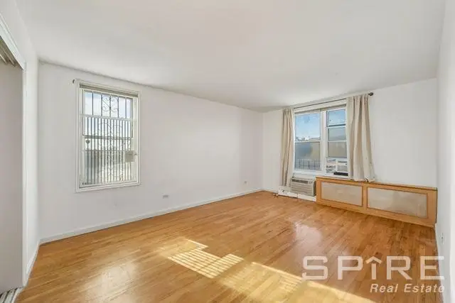 34-25 150th Place #3-E, Queens, NY 11354 - #3