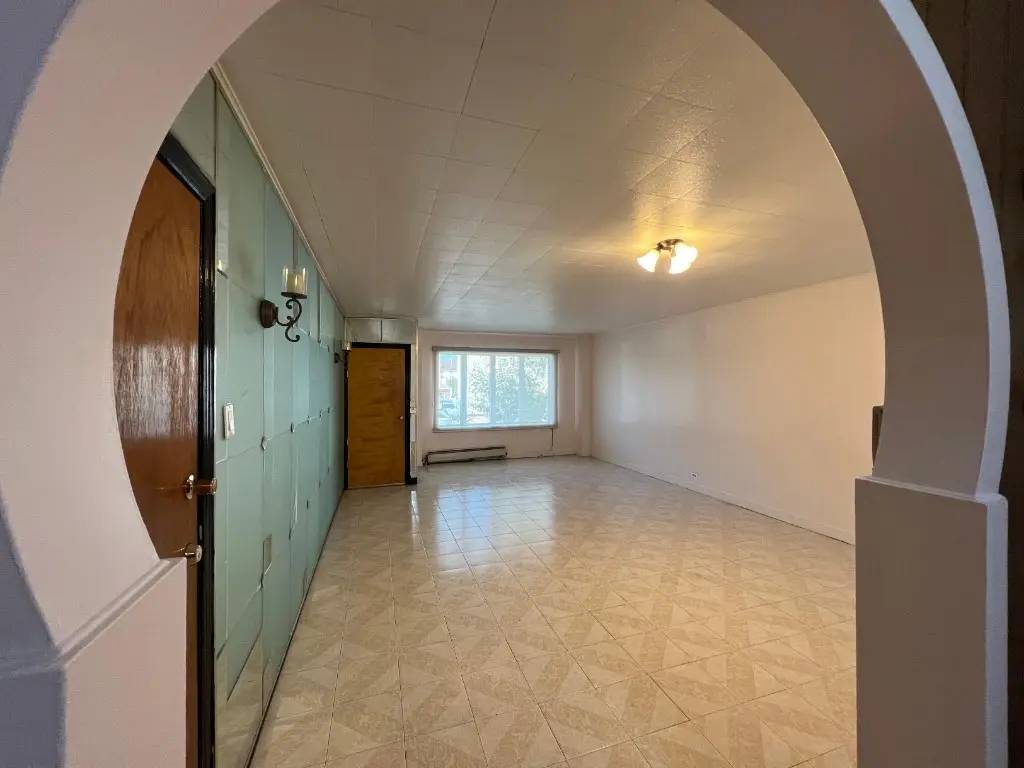 1114 Bay Ridge Parkway, Brooklyn, NY 11228 - #1